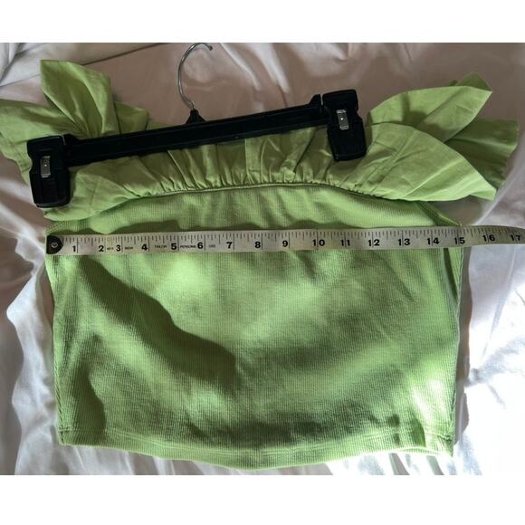 Zara Womens Ruffle Off the Shoulder Crop top, Green Ribbed Stretch Brat Sz-L - Picture 3 of 4